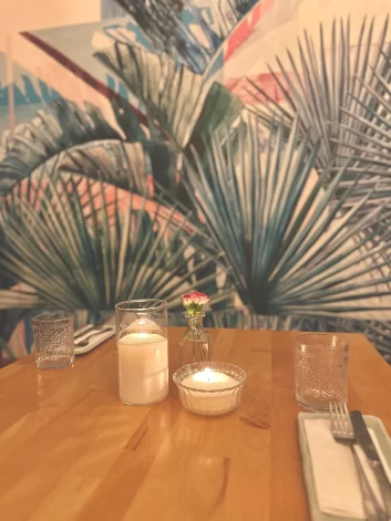 CANDLE FOR RESTAURANTS IN HAWAII